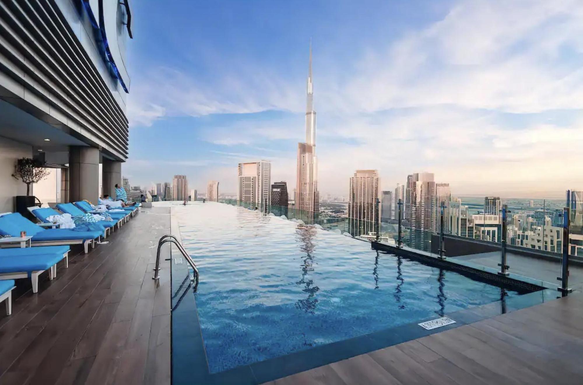 Highest Infinity Pool In Downtown Dubai Apartment ภายนอก รูปภาพ