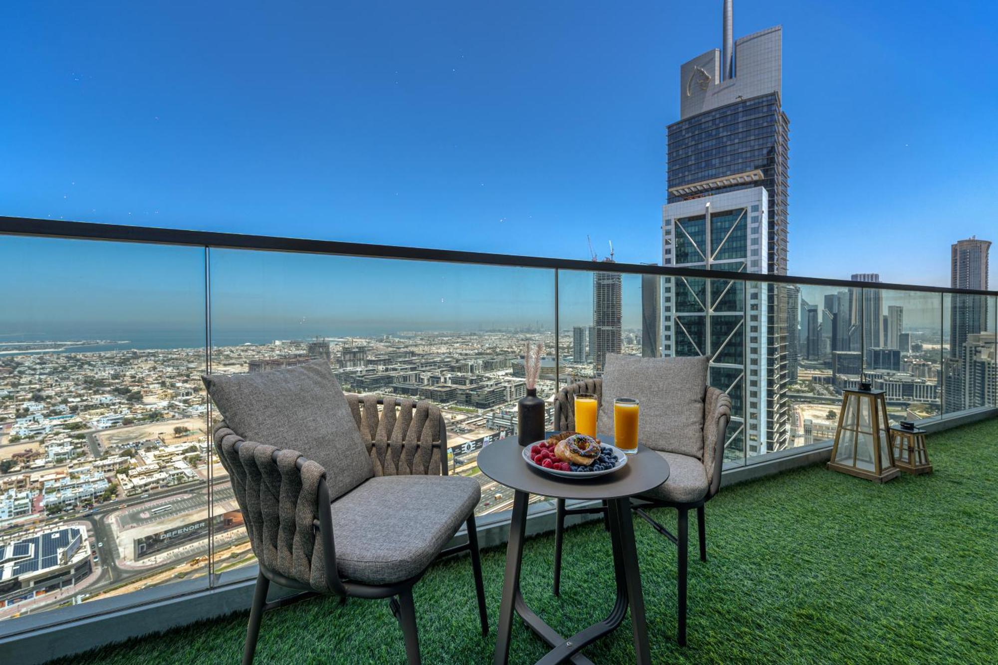 Highest Infinity Pool In Downtown Dubai Apartment ภายนอก รูปภาพ